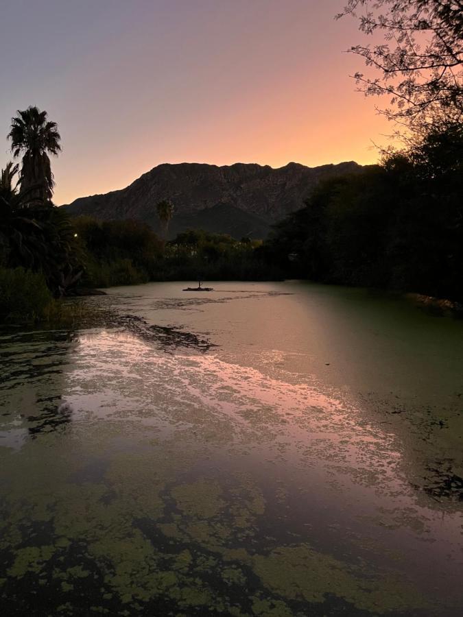 Jonkmanshof - 20 Bath Bed & Breakfast Montagu Exterior photo