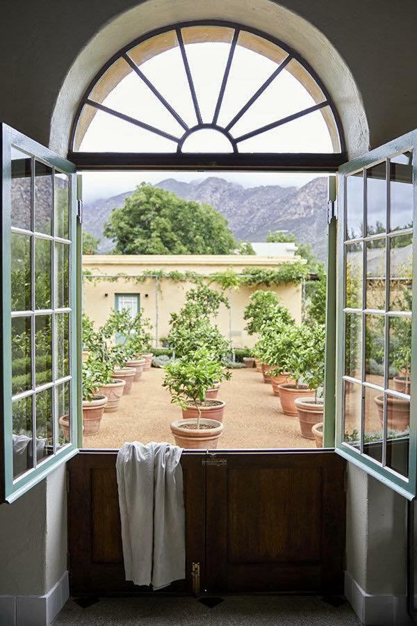 Jonkmanshof - 20 Bath Bed & Breakfast Montagu Exterior photo